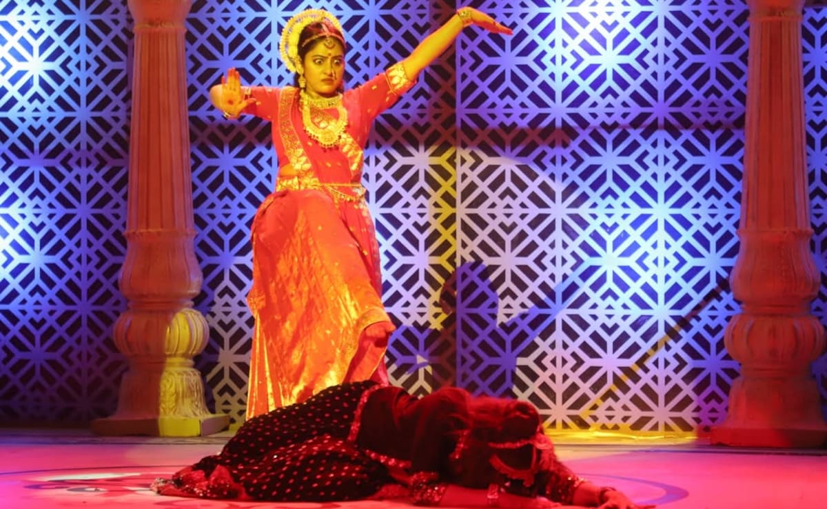 दीपिका सिंह ने किया माधुरी दीक्षित के ‘डोला रे डोला’ गाने पर ऐसा डांस, ट्रोल नहीं फैंस कर रहे तारीफ, कहा- बहुत ही सुंदर