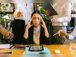 गजब बेइज्जती है! पहले नौकरी से निकाला, फिर वापस बुलाकर 'नए नवेले' रिप्लेसमेंट को ट्रेनिंग दिलवाई