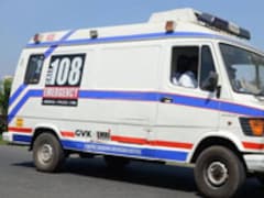 Gujarat: दाहोद में शादी वाले गांव की रौनक पड़ी फीकी! खाना खाने से 400 से ज्यादा लोग बीमार, अस्पताल में भर्ती