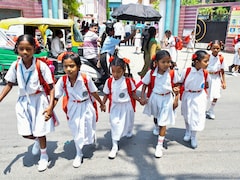 Delhi Heatwave Alert: दिल्ली के स्कूलों के लिए नई गाइडलाइन जारी, लू से बचने के लिए सरकार ने किए बड़े बदलाव