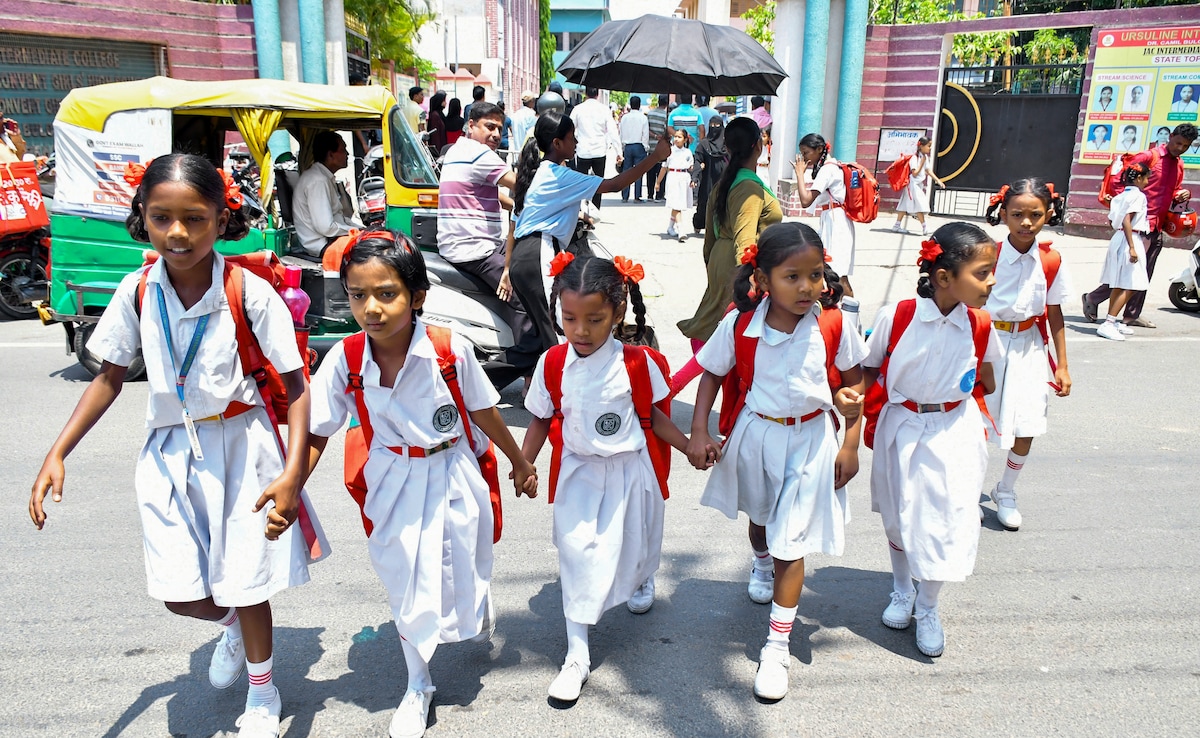 वॉटर बेल से लेकर नोडल अधिकारी तक.... हीट वेव को लेकर दिल्ली सरकार ने स्कूलों के लिए जारी किए सख्त निर्देश