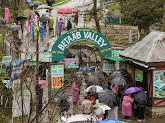 टूरिस्ट आ रहे फिर रुक क्यों नहीं रहे? पहलगाम हमले के 1 साल बाद जानें दावों की हकीकत