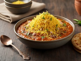 How To Make Gujarati Kathiyawadi Sev Tamatar Ki Sabji In Just 15 Minutes