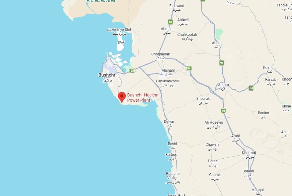 फारस की खाड़ी के तट पर स्थित बुशहर परमाणु संयंत्र.