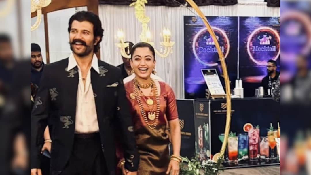 Rashmika Mandanna-Vijay Deverakonda's Coorg Reception Photos Go Viral, Couple Stuns In Traditional Look