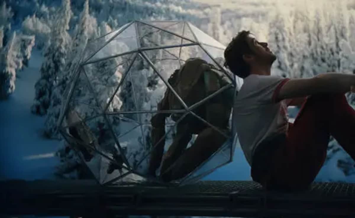 Rocky and Ryan Gosling in a still from Project Hail Mary. 