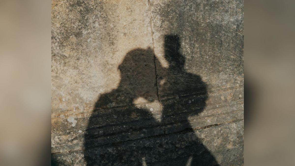 आगरा में किशोर-किशोरियों के वायरल 48 अश्लील वीडियो पर पुलिस का एक्शन, हिरासत में लिए दोनों लड़के