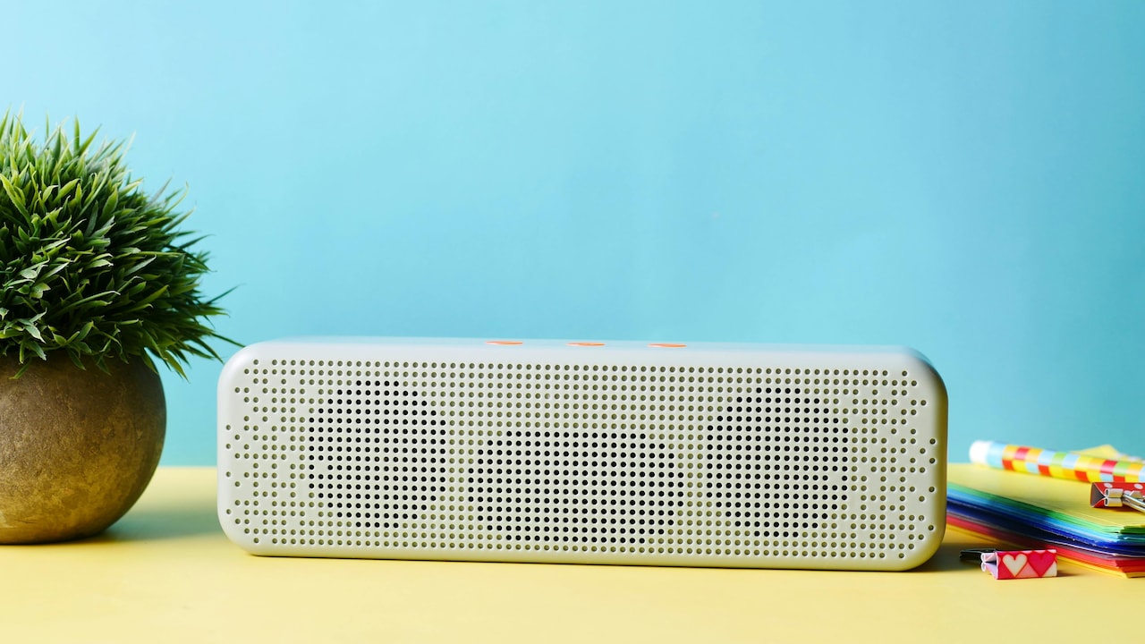 Best 5 Bluetooth Speakers With Loud Output For Indoor Use