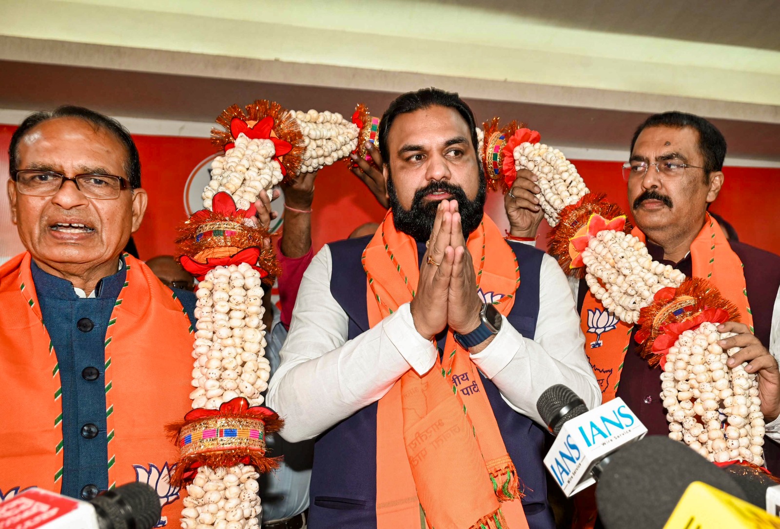 मंडल-कमंडल, लड़ाकू अंदाज, बिहार में BJP के वो 8 एक्स फैक्टर,  बिना सरप्राइज सम्राट चौधरी पर क्यों लगाया दांव