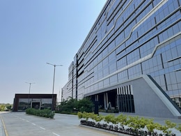 "World-Class Buildings, Third-Class Roads": Mohandas Pai Calls Out India's 'Urban Tragedy'