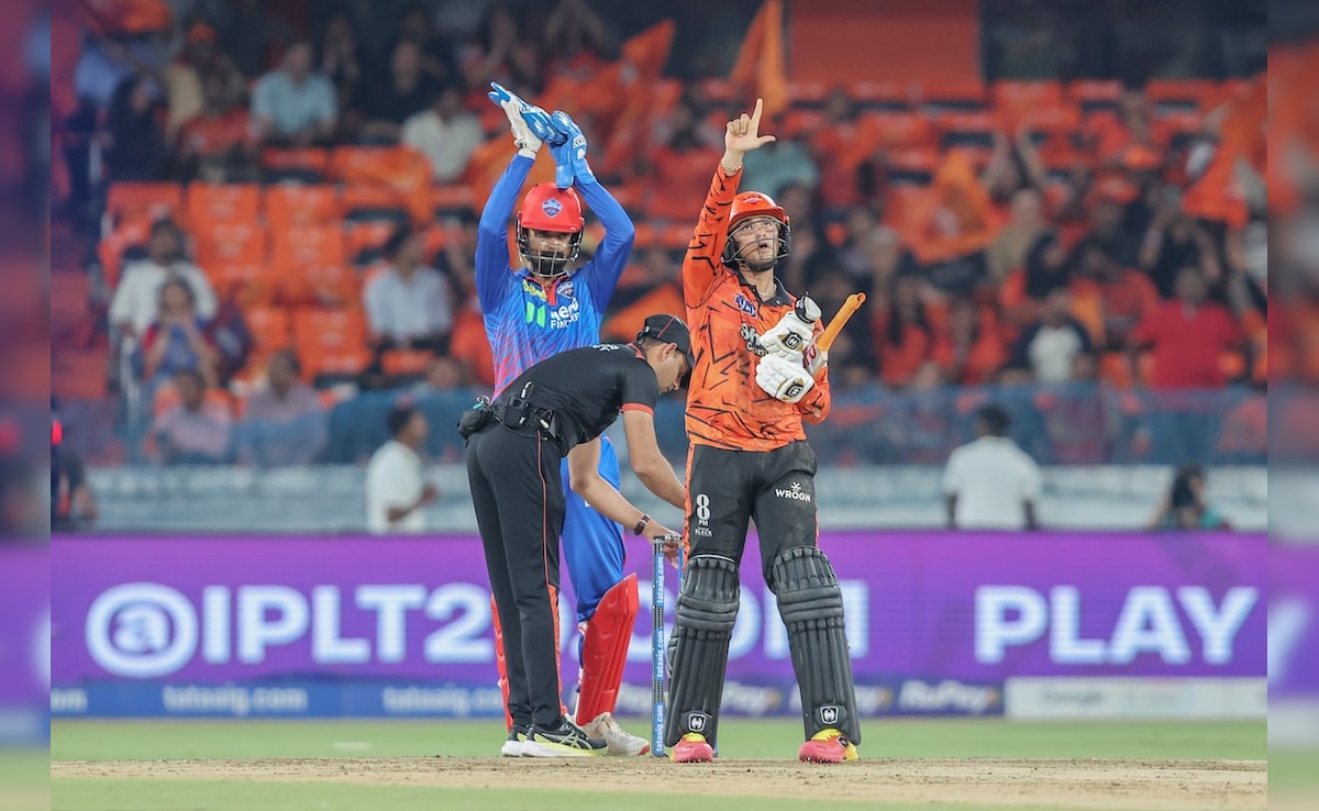 Abhishek Sharma: अभिषेक शर्मा का वर्ल्ड रिकॉर्ड, क्रिस गेल और एरोन फिंच का महारिकॉर्ड तोड़कर क्रिकेट जगत में मचाई हलचल