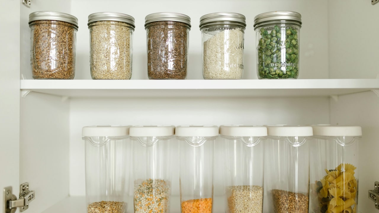 5 Kitchen Storage Containers That Do Not Hold Food Smells