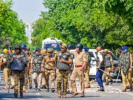 तो 8 अप्रैल को ही मान जाते मजदूर... क्यों भड़का श्रमिकों का आक्रोश, नोएडा के उद्यमियों ने बताई कहानी