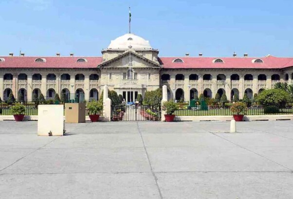 इलाहाबाद हाईकोर्ट का निर्देश: TGT शिक्षक भर्ती सिर्फ हाईस्कूल तक सीमित, विज्ञापन में स्पष्टता लाने के आदेश