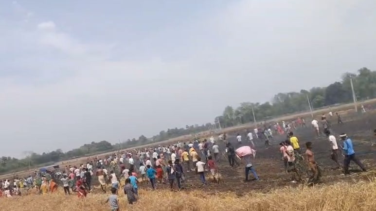 बेगूसराय के बटाईदार किसानों पर टूटा दुखों का पहाड़, ट्रांसफार्मर की चिंगारी ने लील ली 35 बीघा गेहूं की फसल