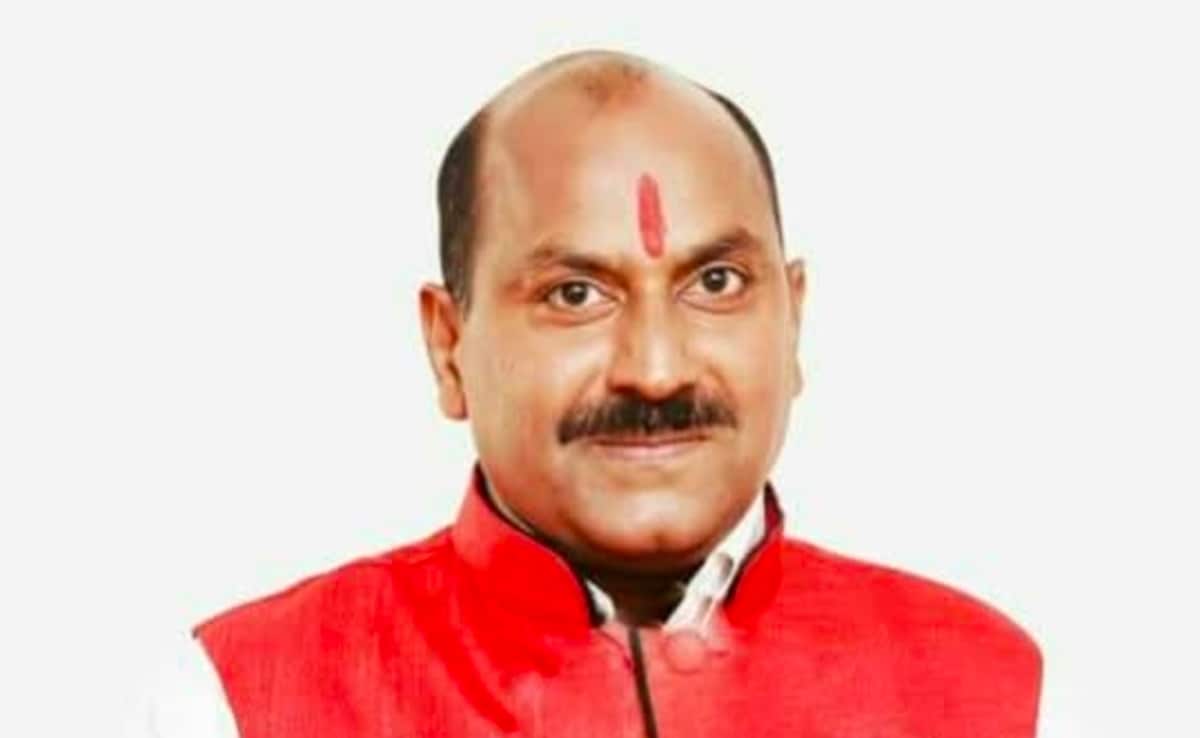 बीजेपी विधायक फतेह बहादुर सिंह 