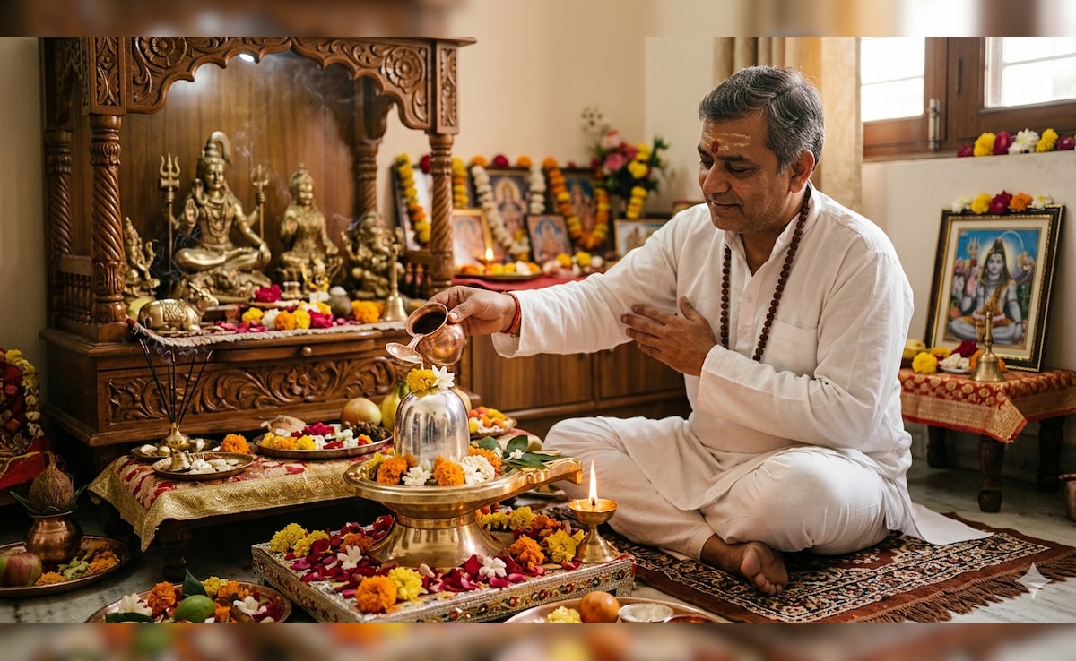 Parad Shivling: घर में कैसे करनी चाहिए पारद शिवलिंग की पूजा? जानें सही विधि, बड़े लाभ और धार्मिक महत्व