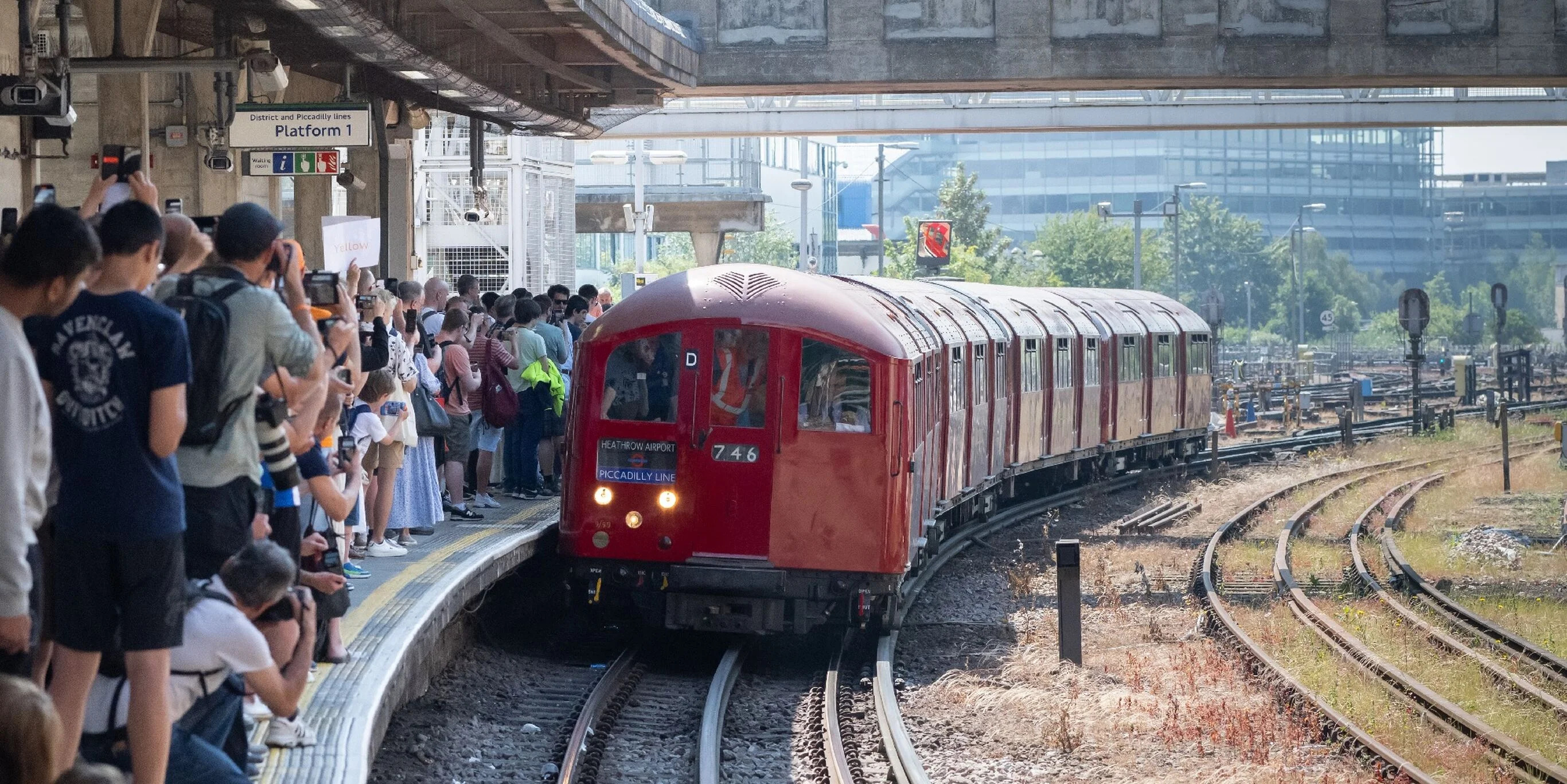 Heritage Trains To Take Over London Tube, Where Tickets Start 25 Euros