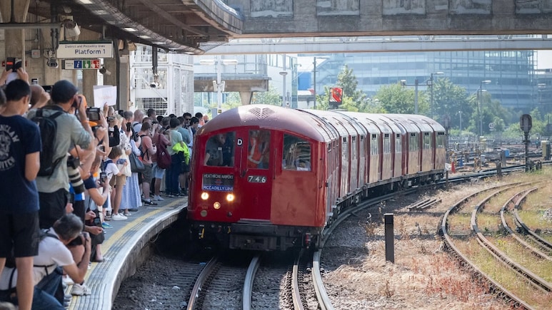 Heritage Trains To Take Over London Tube, Where Tickets Start 25 Euros