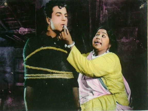 यूपी के अमरोहा से पहुंची मुंबई, बनना चाहती थी सिंगर लेकिन बना डाला कॉमेडियन, बुलंदियां छूने के बाद भी चॉल में हुई गुमनाम मौत