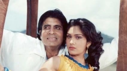 जया बच्चन ने बिग बी की इस फिल्म की लिखी थी कहानी, 2 करोड़ में कमाए थे 12 करोड़