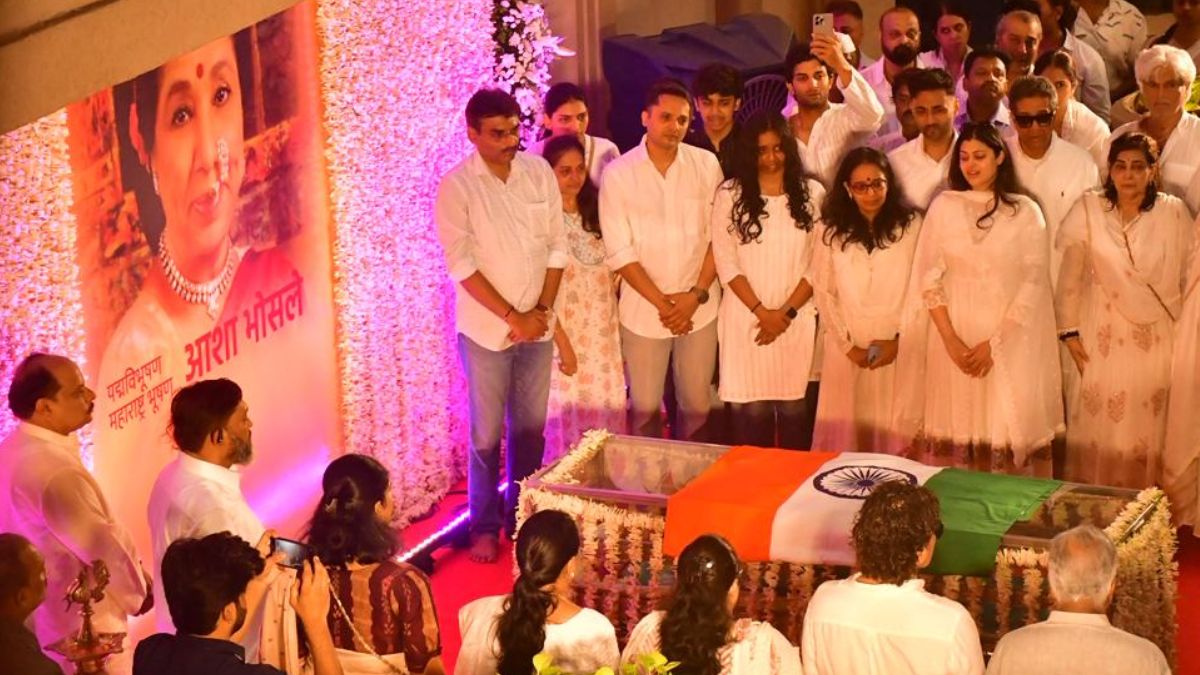 Asha Bhosle To Be Cremated In Mumbai Today: How Are State Honours Decided?
