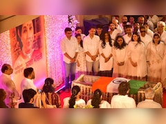 Asha Bhosle To Be Cremated In Mumbai Today: How Are State Honours Decided?