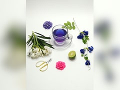 क्या आपने पी है ब्लू टी? जानिए नीली चाय से दिन की शुरुआत करने के फायदे