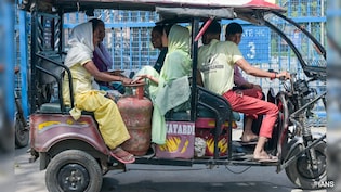 4 Passengers Only, No Driver-Seat Riders: Delhi's E-Rickshaw Safety Draft
