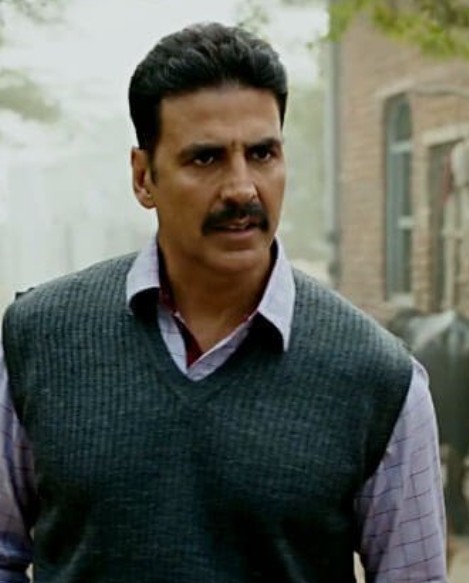 अक्षय कुमार के ऑनस्क्रीन पापा के साथ बॉलीवुड सितारों का सलूक तोड़ देगा दिल, तवज्जो ना मिलने पर स्टेज से चुपचाप चले गए