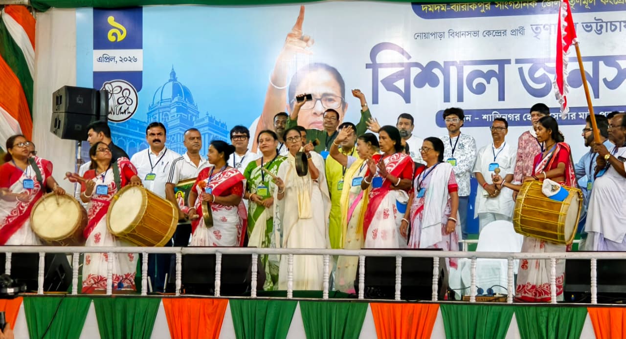 ममता की एक रैली से आंखों देखी - जय बांग्ला से शुरू, जय बांग्ला पर खत्म