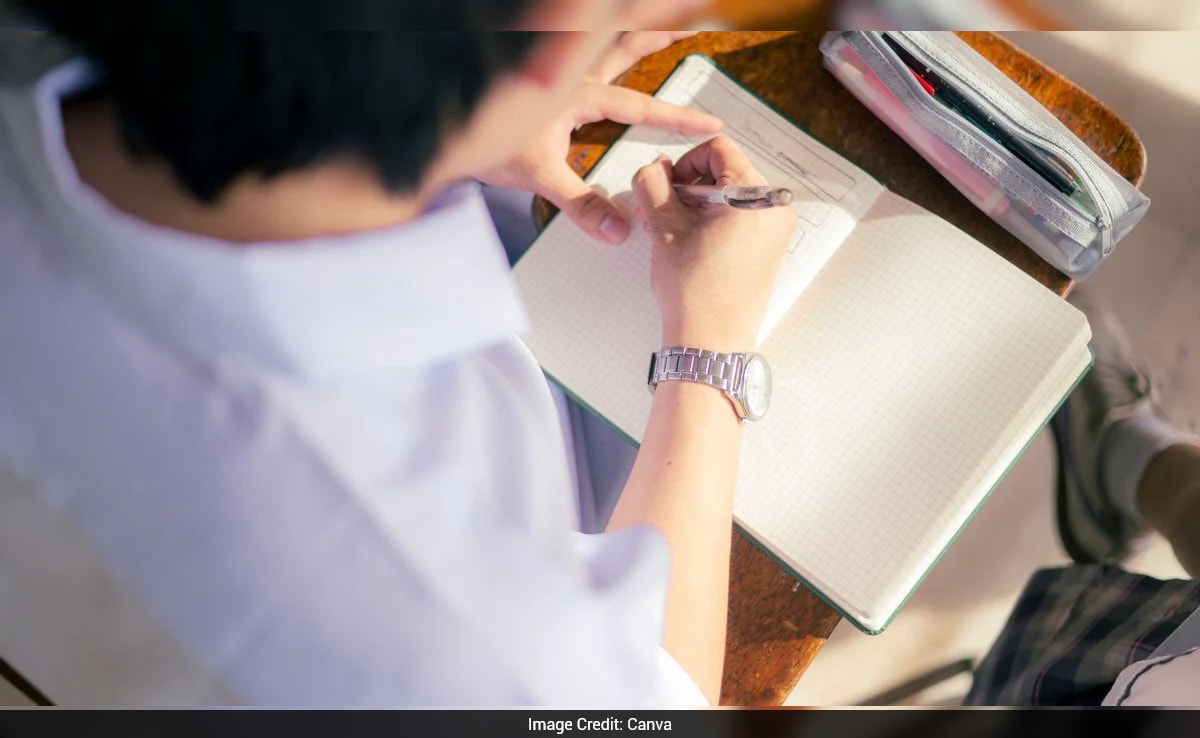 ISC Result 2026: कानपुर के ओजस्वित पासरीचा ने 100% अंक हासिल कर बने 'नेशनल टॉपर'