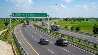 Lucknow-Kanpur Expressway: मिनटों में पूरा होगा लखनऊ से कानपुर तक का सफर, जानिए नए एक्सप्रेसवे पर कितना देना होगा टोल