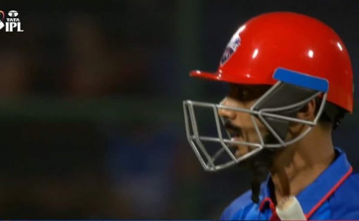 DC vs RCB: दिल्ली कैपिटल्स के माथे पर लगा बड़ा दाग, 15 साल बाद बनी सिर्फ दूसरी टीम