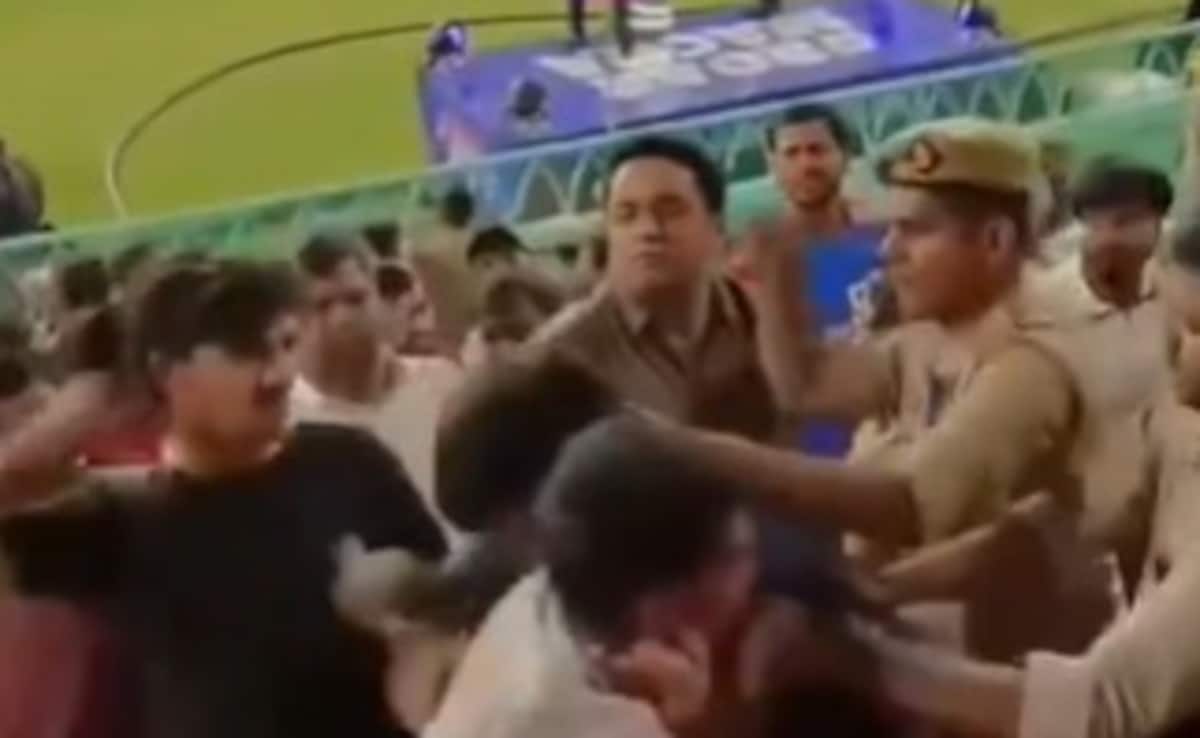 Ugly Brawl Breaks Out Between IPL Fans During Lucknow Super Giants vs Delhi Capitals Clash - Video