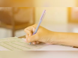 बिहार के सरकारी कर्मचारियों को राहत, सिर्फ एक बार प्रतियोगी परीक्षा वाला आदेश सरकार ने वापस लिया