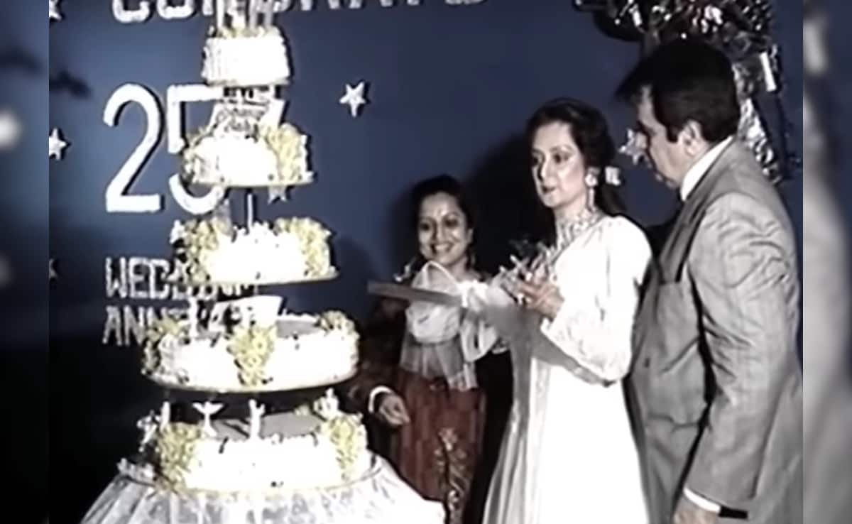 सायरा बानो की सालगिरह का 25 साल पुराना वीडियो वायरल, दिलीप कुमार नहीं धर्मेंद्र पड़े थे सनी, संजय, प्राण पर भारी