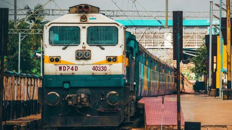 Railway Summer Special Trains: गुजरात को पूर्वी भारत से जोड़ने वाली 'समर स्पेशल' ट्रेनों की घोषणा, जानिए रूट और बुकिंग की जानकारी