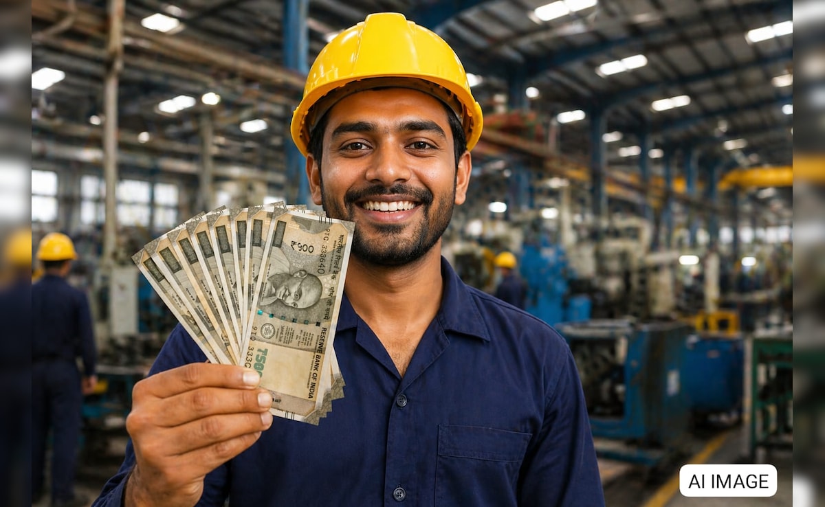 New Labour Law: 1 घंटे के काम पर मिलेगा 2 घंटे का पैसा, अब ओवरटाइम पर सीधे 'डबल सैलरी'! जानें क्या हैं नियम