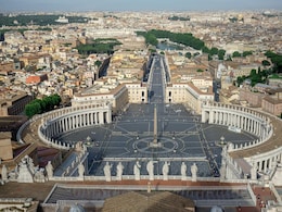 Which Is The Smallest Country In The World?