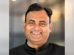 बिहार में सरकार का बड़ा एक्शन, लखीसराय DM की हो गई छुट्टी... गड़बड़ी के आरोप में पद से हटाए गए