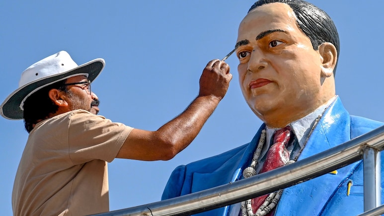 आत्मसम्मान के बिना जीवन जीने लायक नहीं... अंबेडकर जयंती पर पढ़ें बाबा साहब के 10 अनमोल विचार&nbsp;