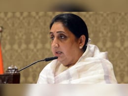 LIVE: बारामती उपचुनाव को लेकर बढ़ी हलचल, दिल्ली पहुंच रहीं सुनेत्रा पवार; अमित शाह से हो सकती है मुलाकात