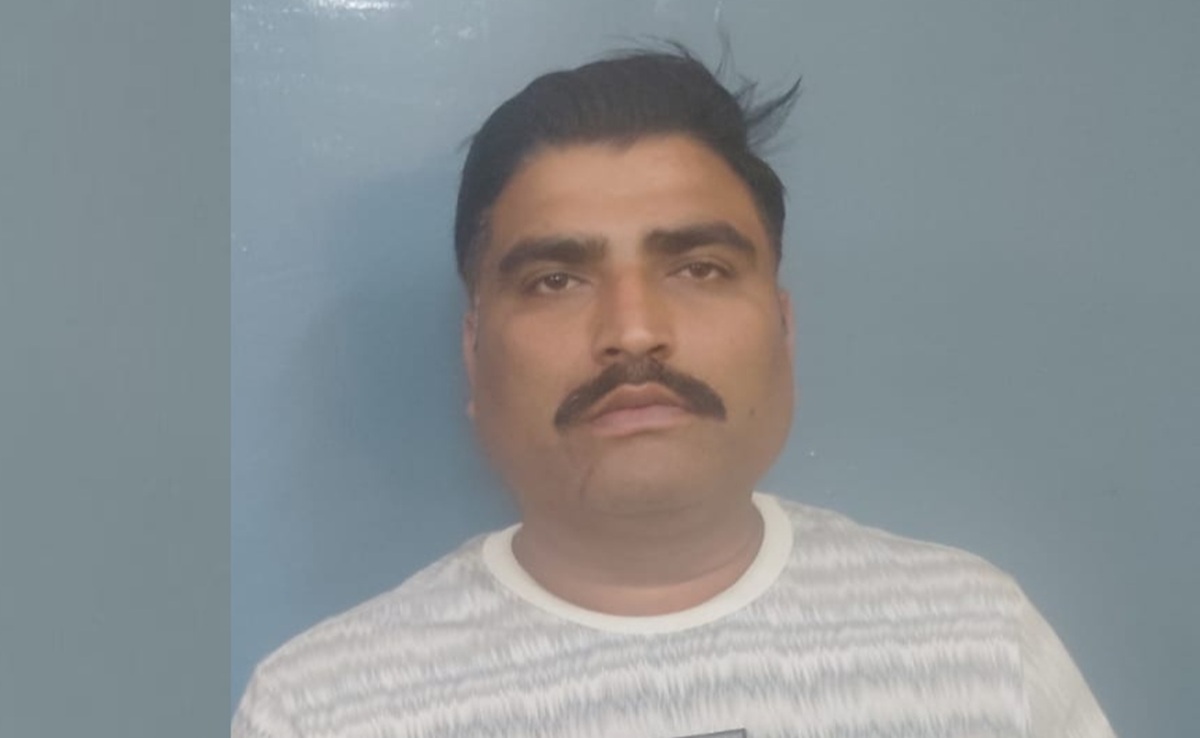 भोला सिकरवार हत्याकांड का फरार इनामी आरोपी पकड़ा गया; ग्वालियर पुलिस की संयुक्त कार्रवाई, ससुराल से ऐसे दबोचा