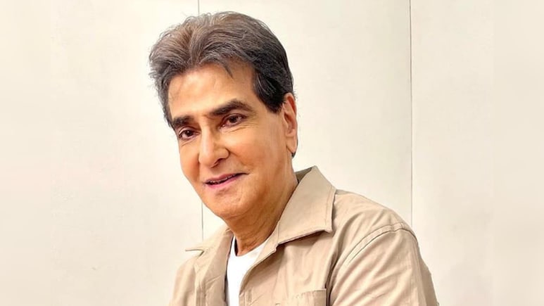 Jeetendra, Who Now Lives In A Rs 200 Crore Juhu Bungalow, Spent His Childhood In A <i>Chawl</i>: "<i>Jab Mere Ghar Pankha Laga...</i>"