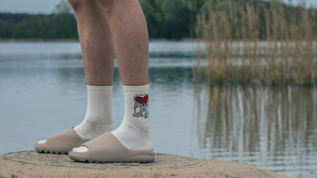 Top 5 Clogs for Men Under ₹600 for Lightweight, Waterproof and All-Day Comfort