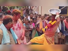 Kicks For Blessings: At Andhra Temple, Devotees Follow Unusual Tradition