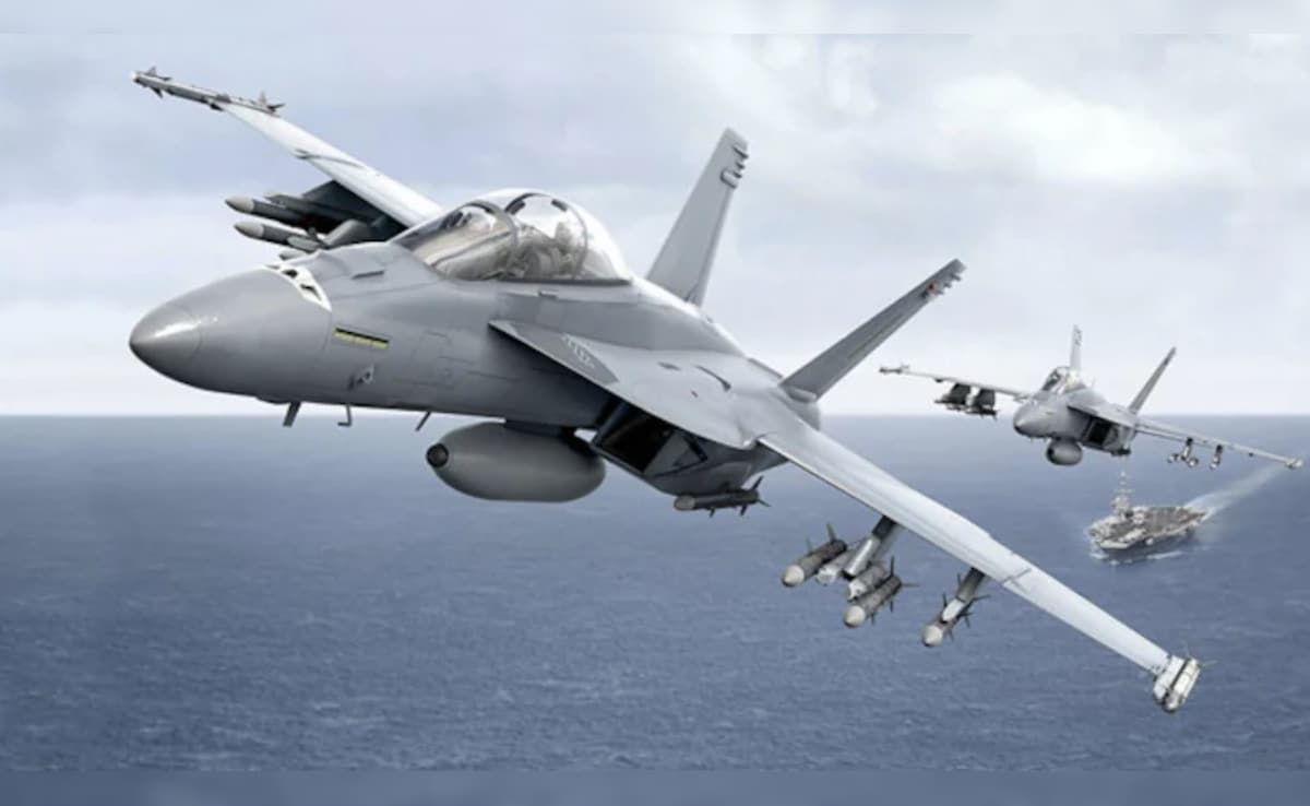 मिसाइल अटैक, गोलियों की बौछार... विमान से गिरे पायलट कैसे बचाते हैं जान, अफगान-वियतनाम जंग के एक्सपर्ट ने बताया