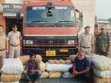 छत्तीसगढ़ में ड्रग तस्करी पर बड़ा एक्शन: 312 किलो गांजा जब्त, 5 आरोपी गिरफ्तार