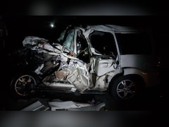 बेटी की शादी कर लौट रहे परिवार के 5 लोग समेत पालतू कुत्ते की मौत, स्कॉर्पियो–ट्रेलर की टक्कर ने उजाड़ा परिवार